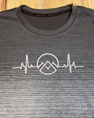 funktionsshirt_heartbeat_web