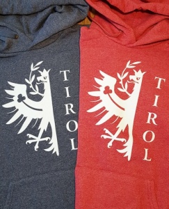 sweater_tirol_web