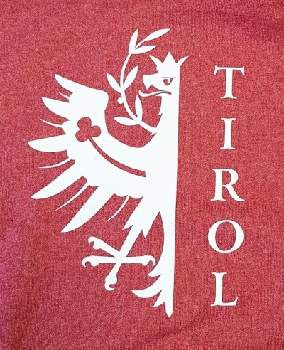 sweater_tirol_rot_web